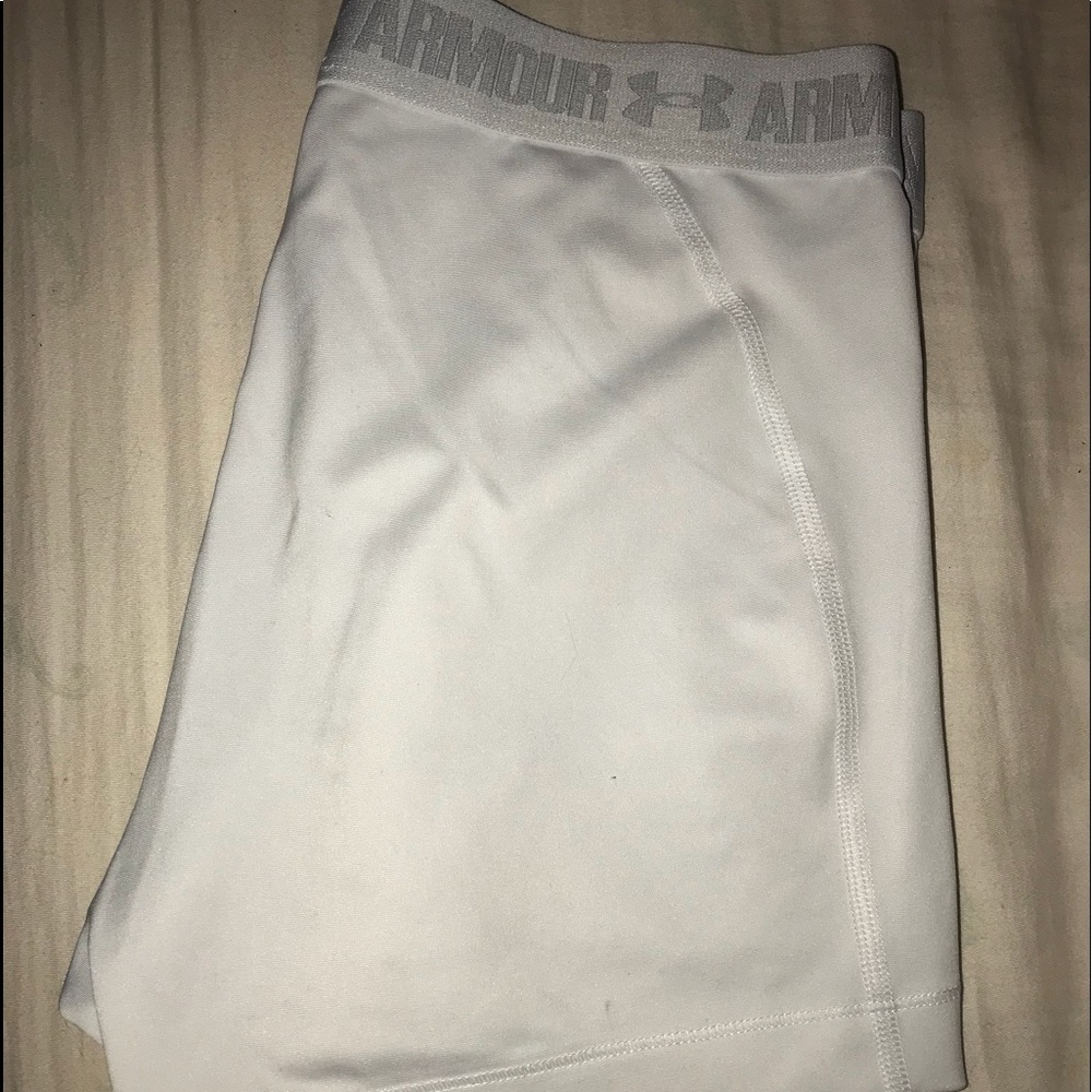Woman’s Under Armour Spankys!